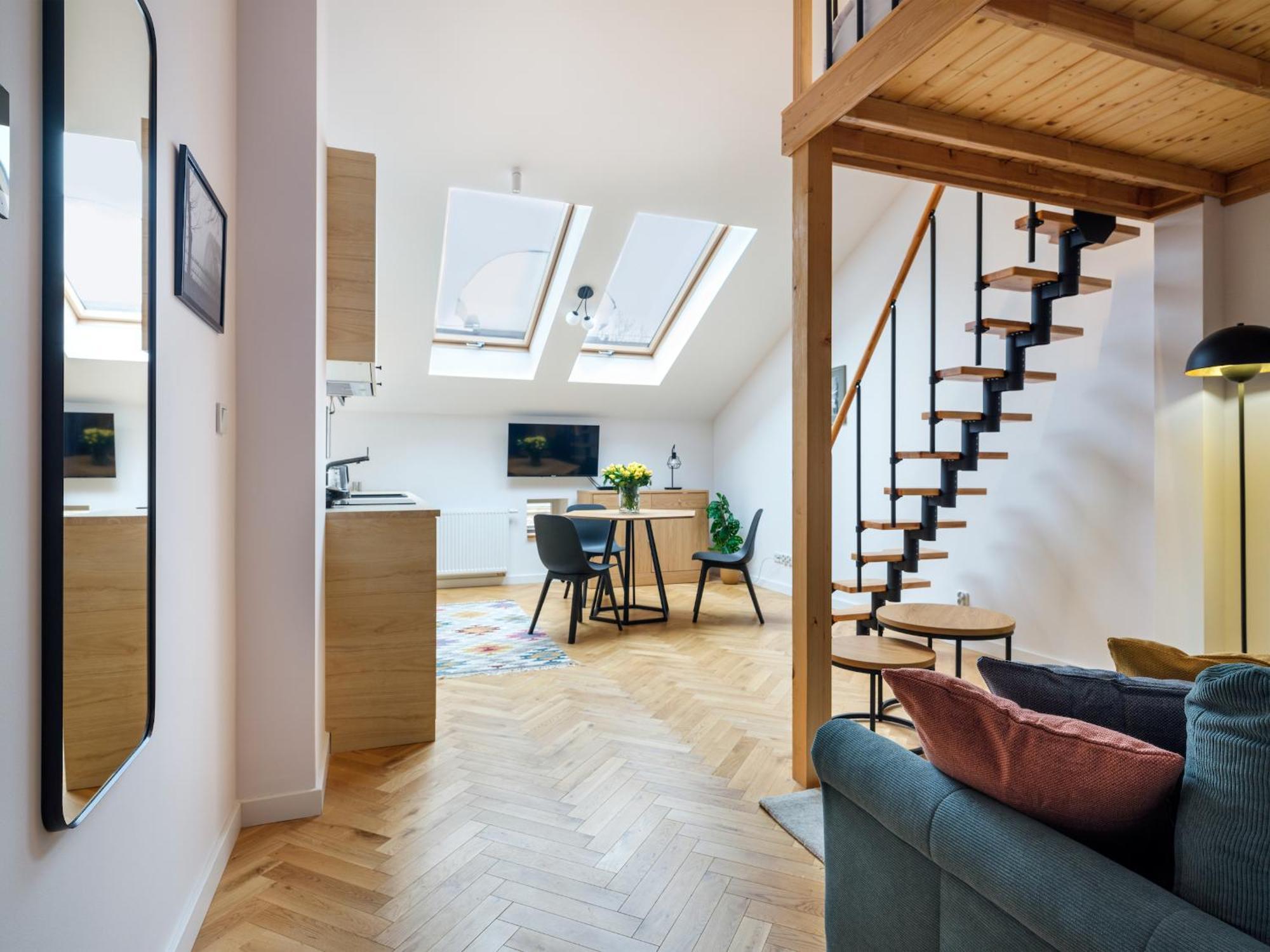 Tyzenhauz Apartments Siemiradzkiego Street Krakow Luaran gambar