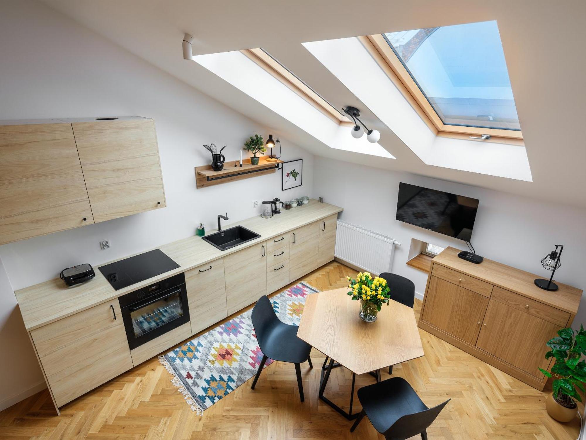 Tyzenhauz Apartments Siemiradzkiego Street Krakow Luaran gambar