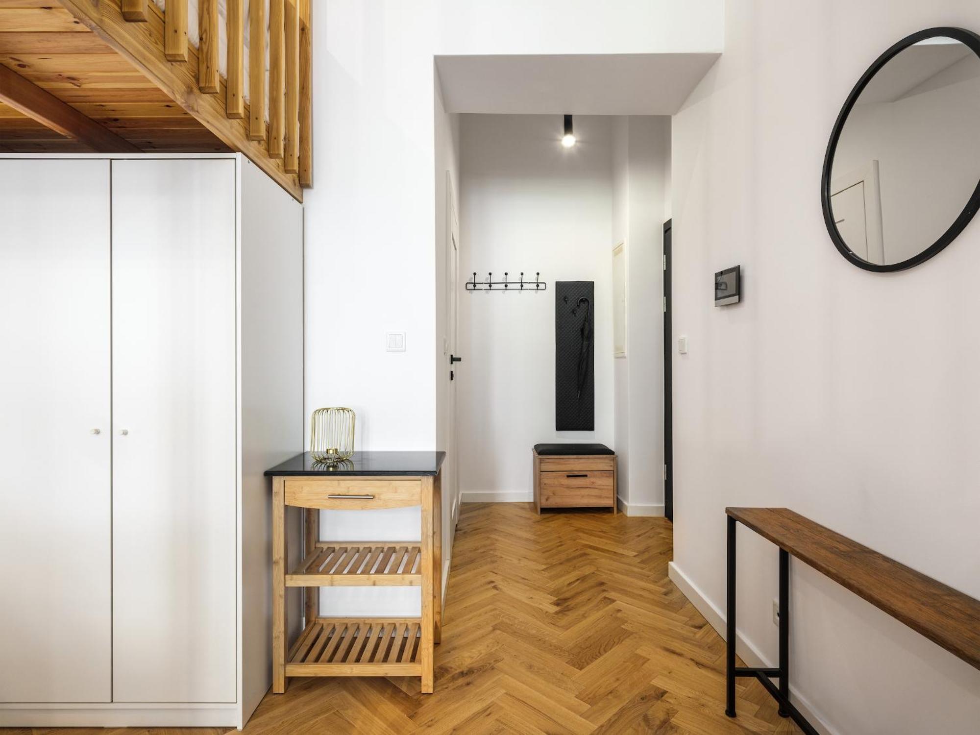 Tyzenhauz Apartments Siemiradzkiego Street Krakow Luaran gambar