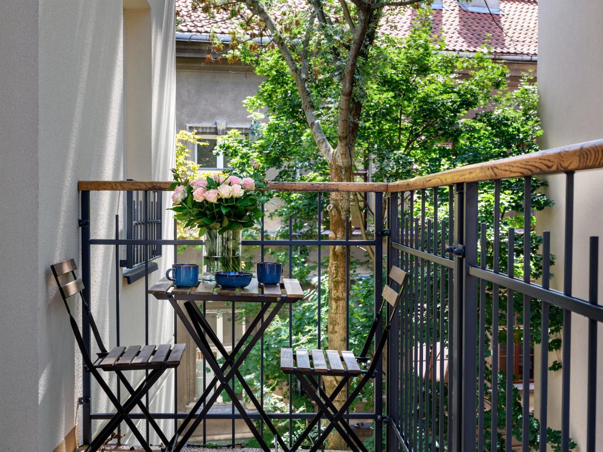 Tyzenhauz Apartments Siemiradzkiego Street Krakow Luaran gambar