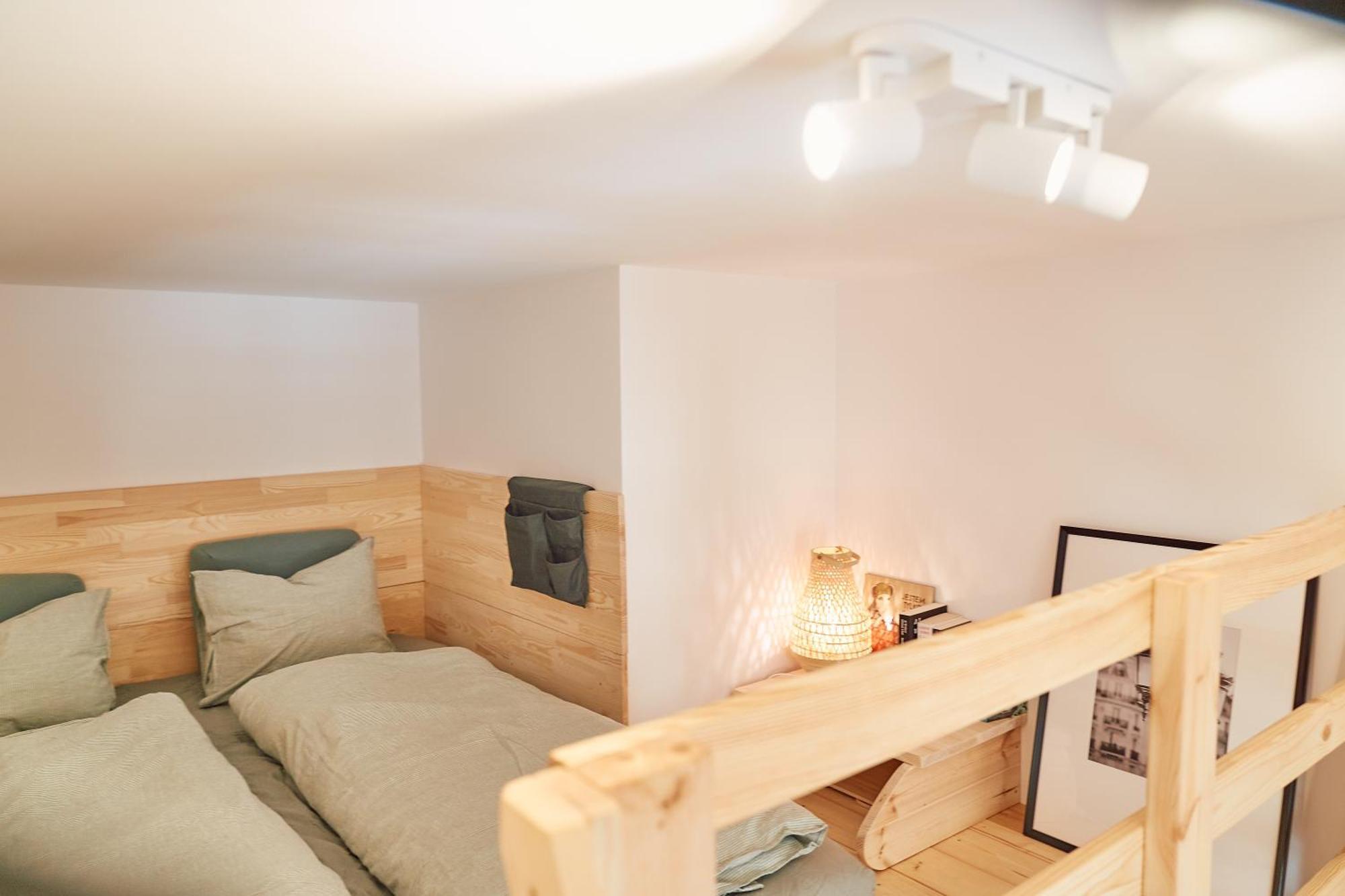 Tyzenhauz Apartments Siemiradzkiego Street Krakow Luaran gambar